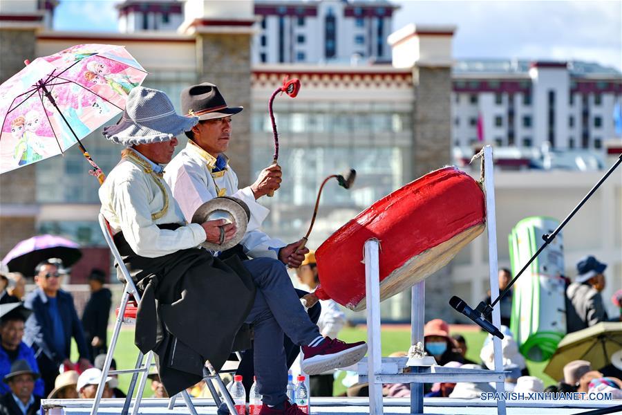 CHINA-SHANNAN-FESTIVAL CULTURAL-OPERA TIBETANA
