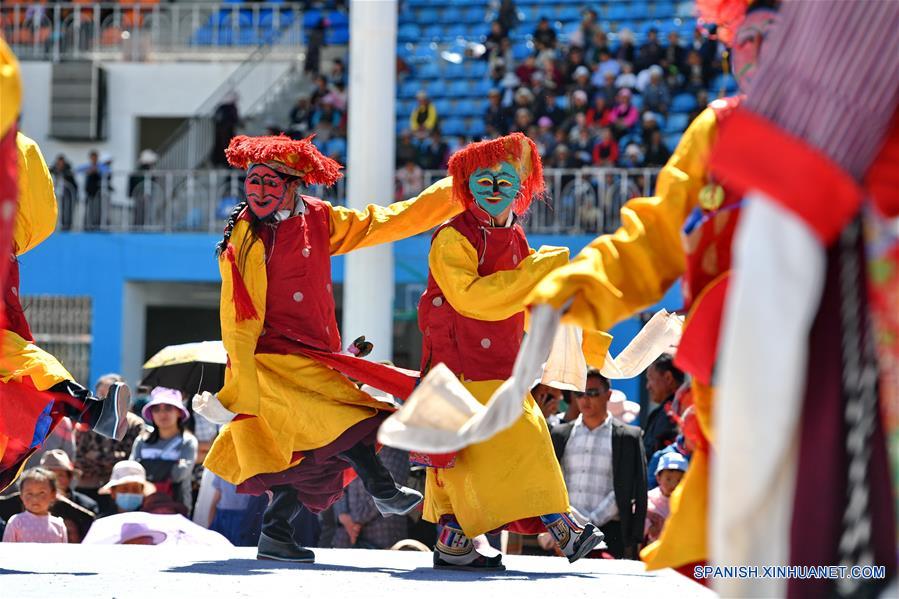 CHINA-SHANNAN-FESTIVAL CULTURAL-OPERA TIBETANA