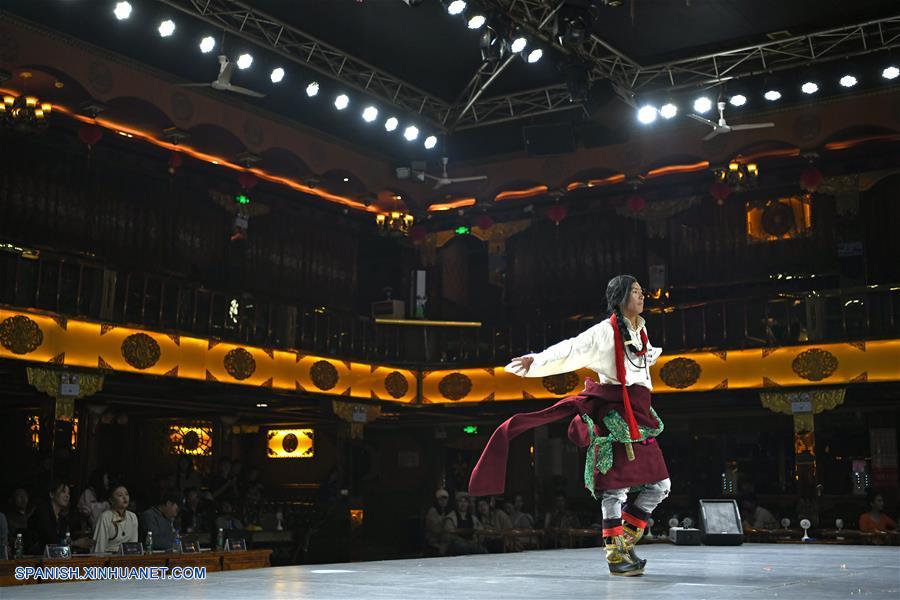 CHINA-LHASA-COMPETENCIA MODELO-AUDICION