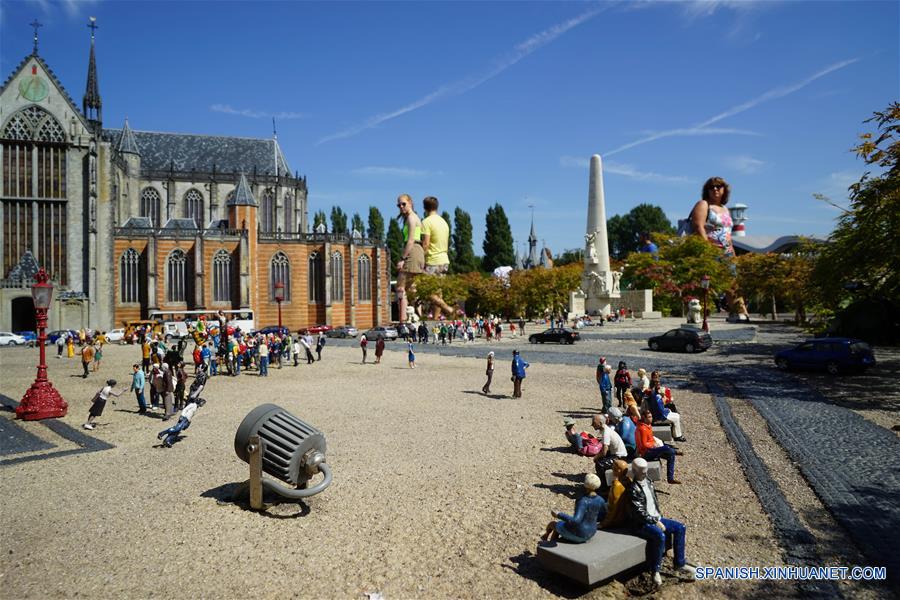 HOLANDA-LA HAYA-PARQUE MADURODAM