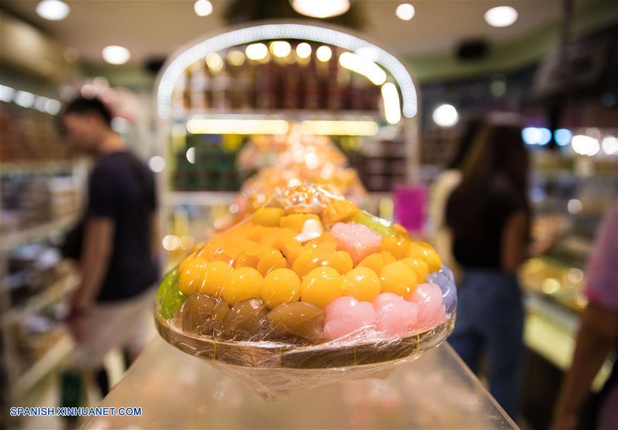 TAILANDIA-BANGKOK-POSTRES TRADICIONALES