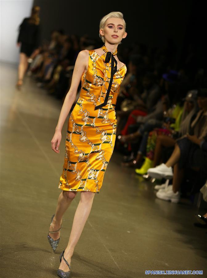 EEUU-NUEVA YORK-SEMANA MODA-VIVIENNE HU