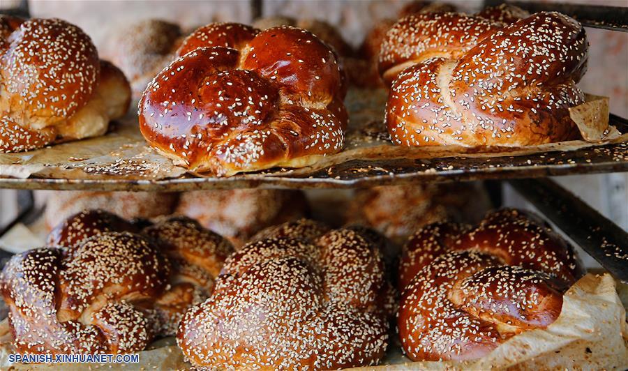 MEDIO ORIENTE-JERUSALEN-CHALLAH