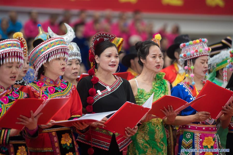 CHINA-YUNNAN-CORO-PRESENTACION