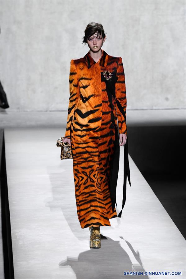 FRANCIA-PARIS-SEMANA DE LA MODA-DRIES VAN NOTEN