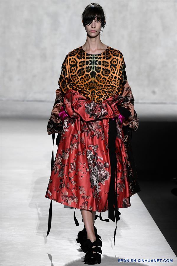 FRANCIA-PARIS-SEMANA DE LA MODA-DRIES VAN NOTEN