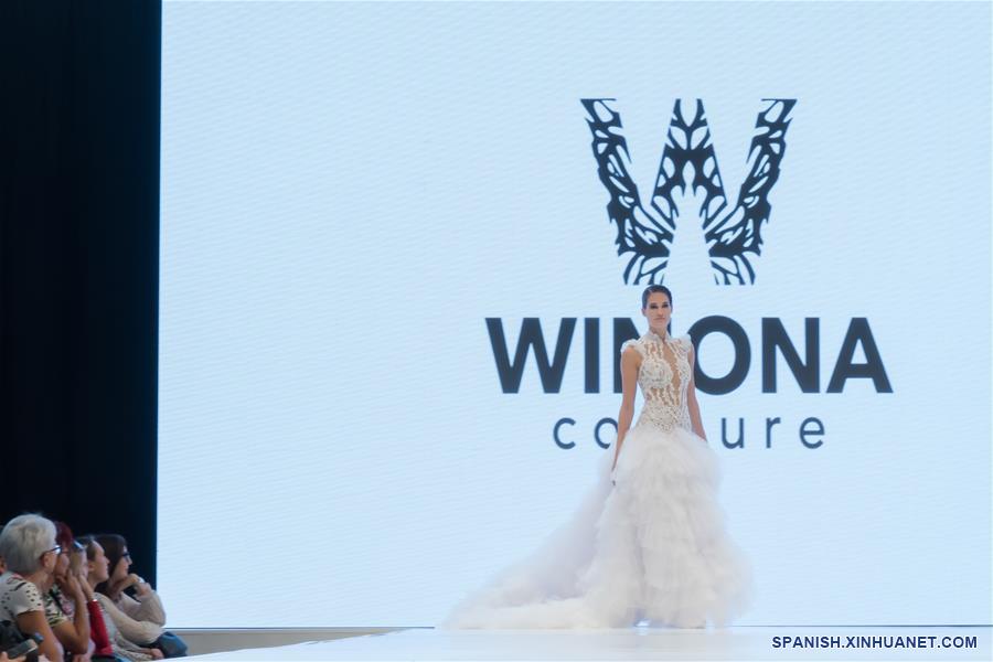 HUNGRIA-BUDAPEST-EXPO BODA-DESFILE DE MODAS