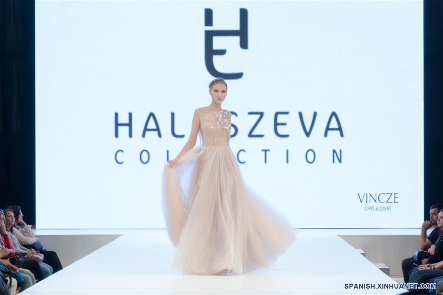 HUNGRIA-BUDAPEST-EXPO BODA-DESFILE DE MODAS