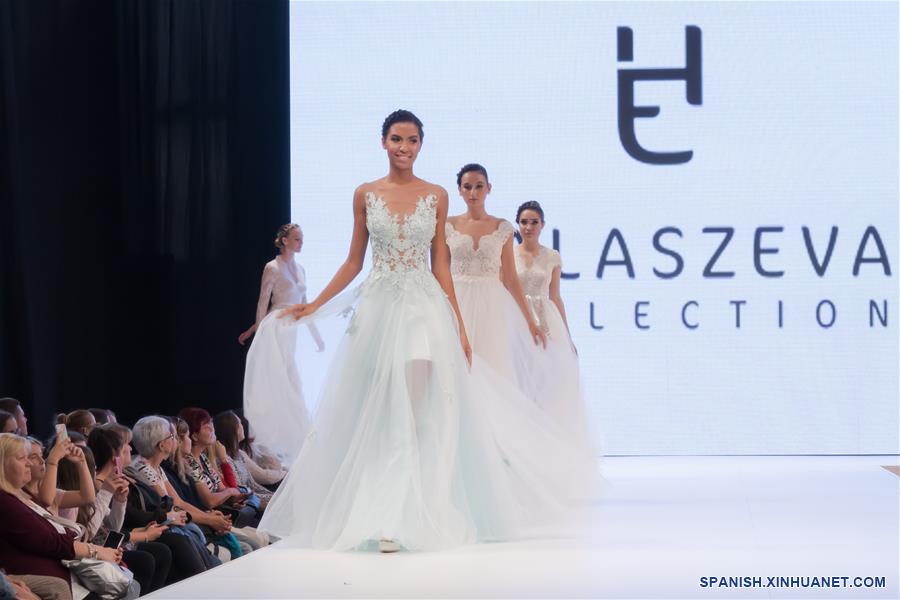 HUNGRIA-BUDAPEST-EXPO BODA-DESFILE DE MODAS