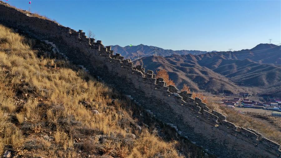 CHINA-HEBEI-GRAN MURALLA-PAISAJE INVERNAL