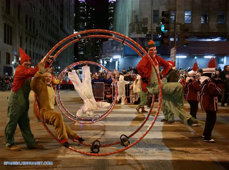 EEUU-CHICAGO-FESTIVAL DE LUCES-DESFILE