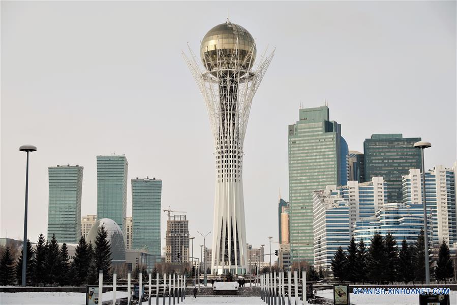 KAZAJISTAN-NUR-SULTAN-TORRE BAITEREK