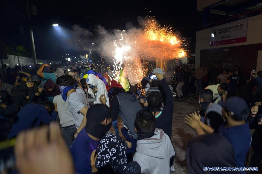 EL SALVADOR-LA LIBERTAD-FIESTAS DE ANTIGUO CUSCATLAN