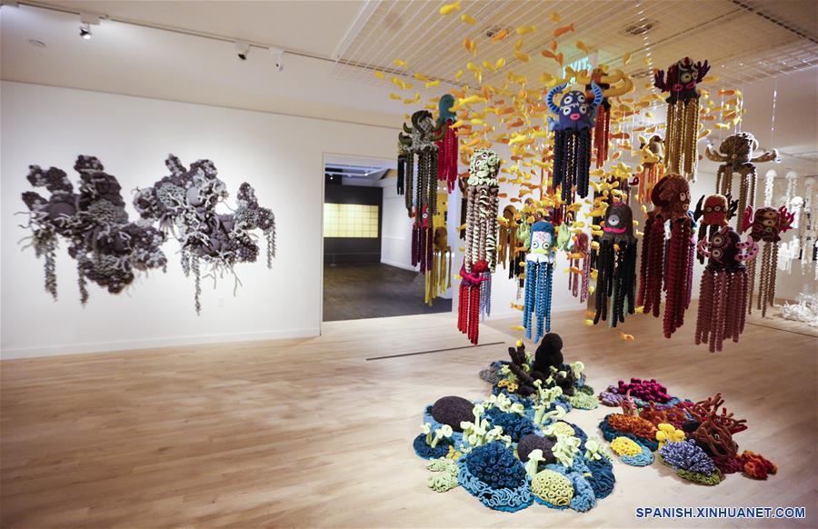 EEUU-SANTA ANA-INSTALACION ARTISTICA