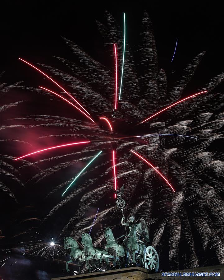 ALEMANIA-BERLIN-AÑO NUEVO-CELEBRACION