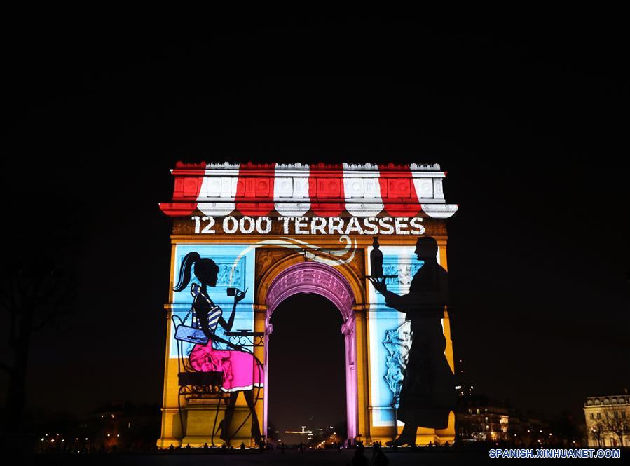 FRANCIA-PARIS-ARCO DEL TRIUNFO-AÑO NUEVO-PROYECCION DE LUZ