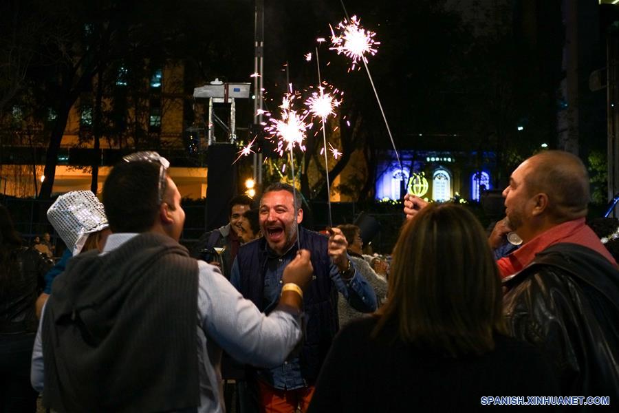 MEXICO-CIUDAD DE MEXICO-AÑO NUEVO-CELEBRACION