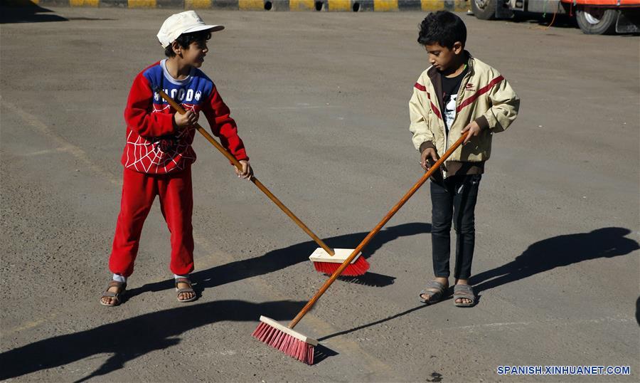 YEMEN-SANA-AÑO NUEVO-CAMPAÑA DE LIMPIEZA