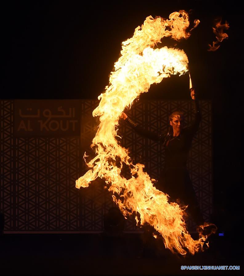 KUWAIT-GOBERNACION DE AHMADI-CELEBRACION AÑO NUEVO