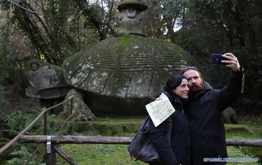 ITALIA-BOMARZO-PARQUE DE MONSTRUOS