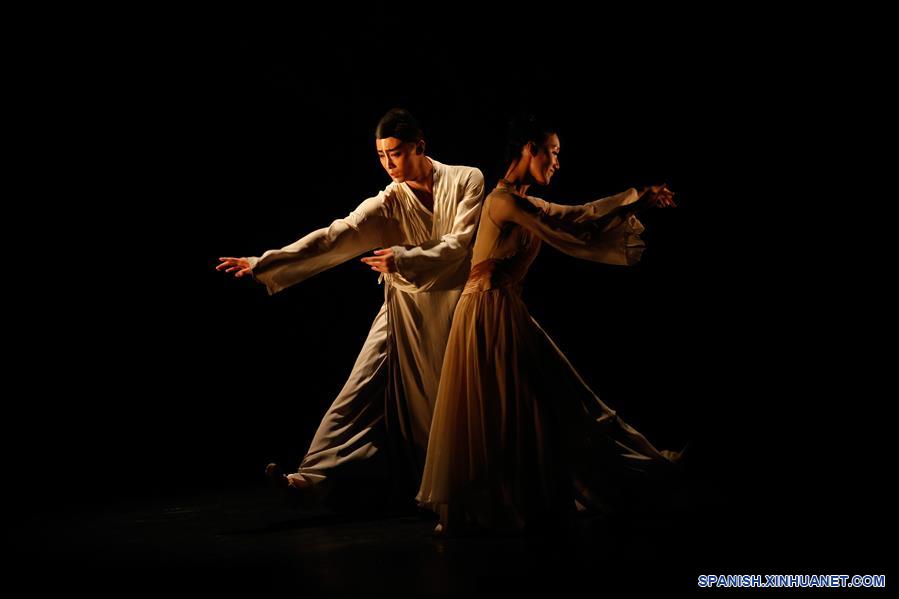 MEDIO ORIENTE-TEL AVIV-AÑO NUEVO LUNAR CHINO-CELEBRACION-DANZA