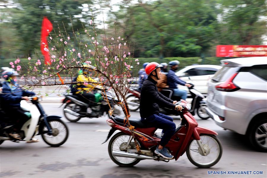 VIETNAM-HANOI-AÑO NUEVO LUNAR-PREPARATIVOS