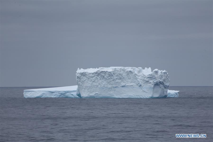 CHINA-XUELONG 2-EXPEDICION ANTARTICA  