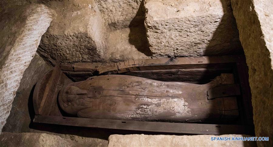 EGIPTO-MENIA-DESCUBRIMIENTO ARQUEOLOGICO