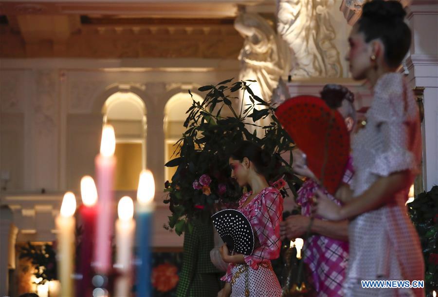 REINO UNIDO-LONDRES-SEMANA MODA-RIXO