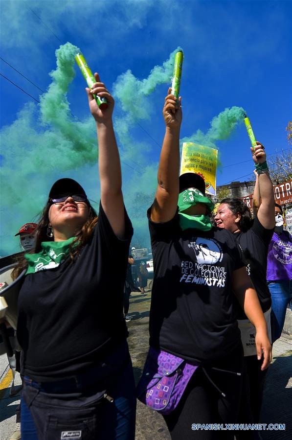 EL SALVADOR-SAN SALVADOR-DIA INTERNACIONAL DE LA MUJER-MANIFESTACION