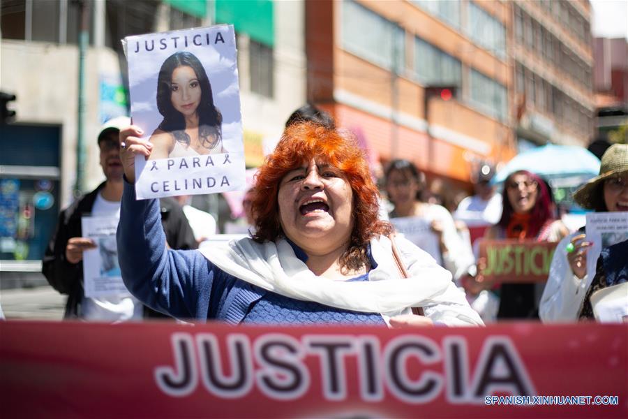 BOLIVIA-LA PAZ-DIA DE LA MUJER-MANIFESTACION