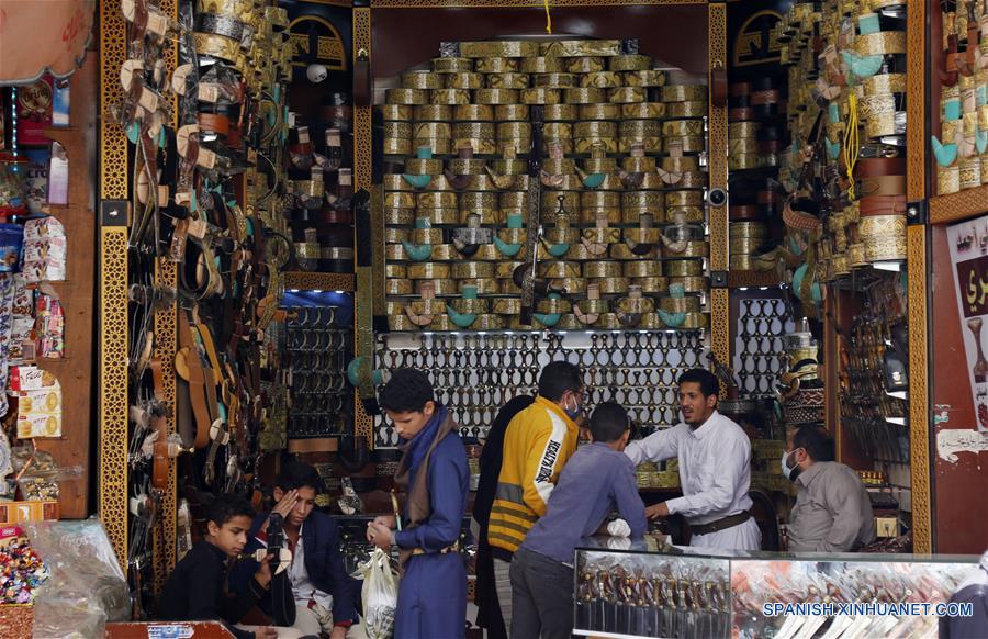 YEMEN-SANA-EID AL-FITR-MERCADO
