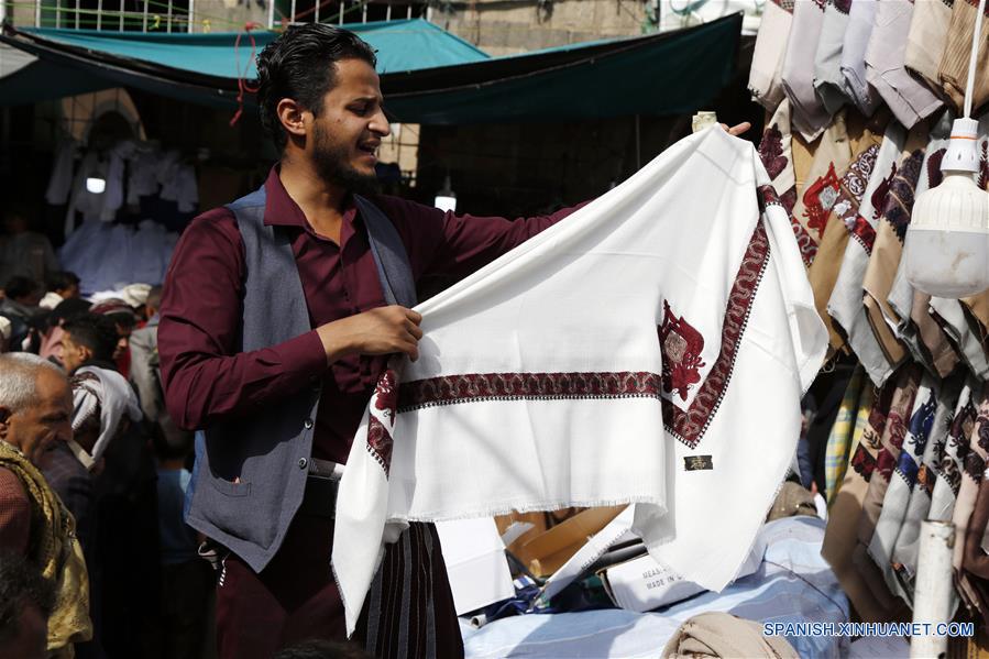 YEMEN-SANA-EID AL-FITR-MERCADO