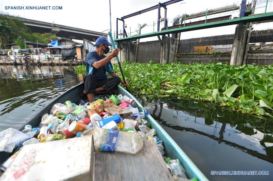 TAILANDIA-BANGKOK-CANAL-RECOLECTOR DE BASURA