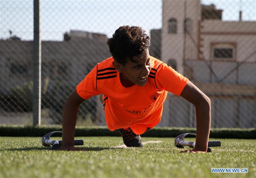 MEDIO ORIENTE-GAZA-NIÑOS AMPUTADOS-ENTRENAMIENTO
