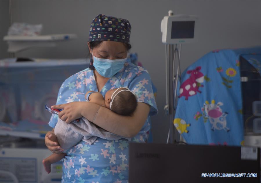CHINA-QINGHAI-YUSHU-PEDIATRIA-DESARROLLO