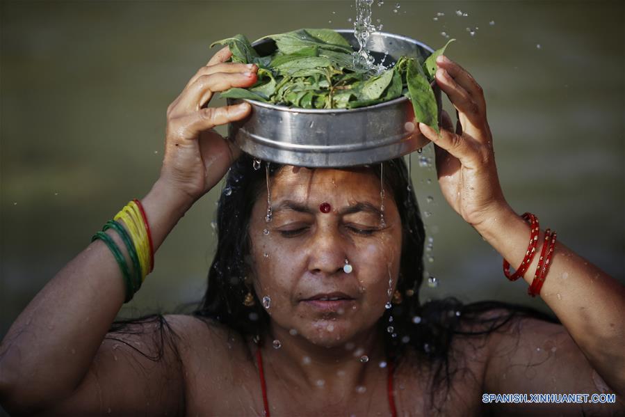 NEPAL-KATMANDU-FESTIVAL-RISHI PANCHAMI