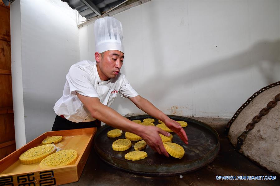 CHINA-HENAN-PASTEL DE LUNA-PANADERIA