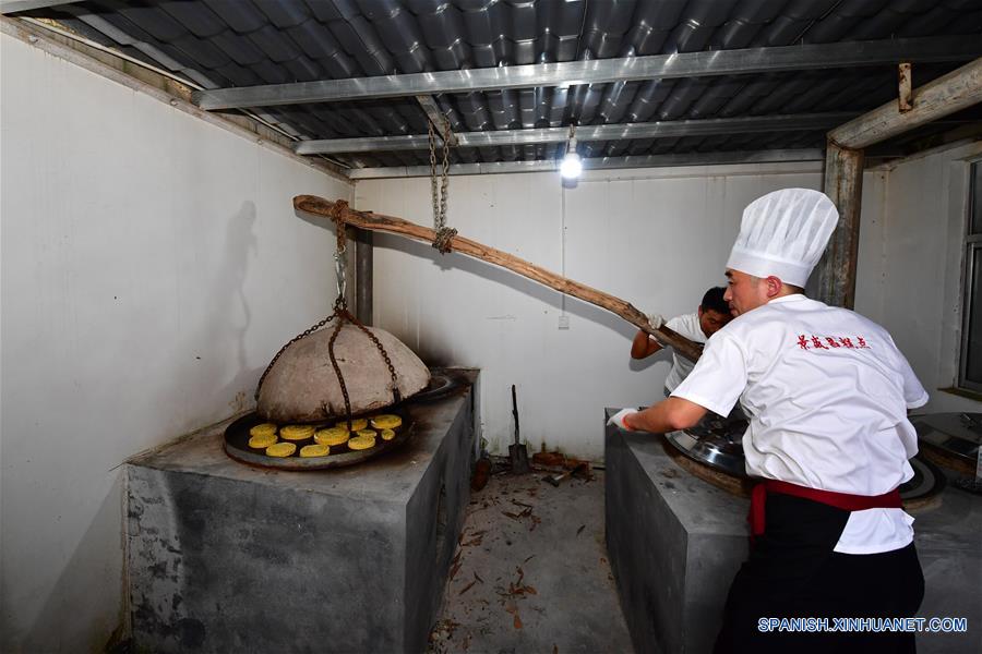 CHINA-HENAN-PASTEL DE LUNA-PANADERIA