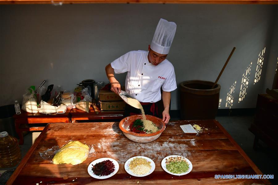 CHINA-HENAN-PASTEL DE LUNA-PANADERIA