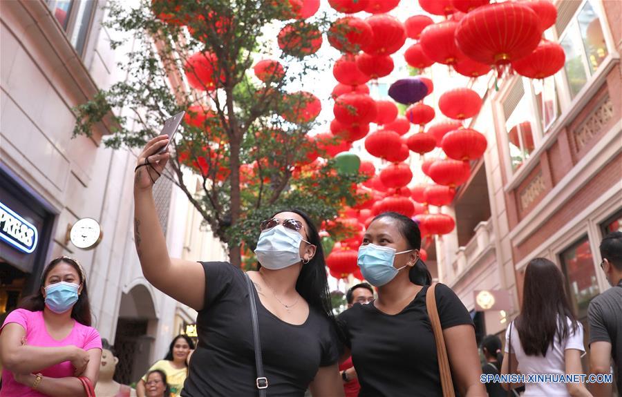 CHINA-HONG KONG-VACACIONES-FAROLES