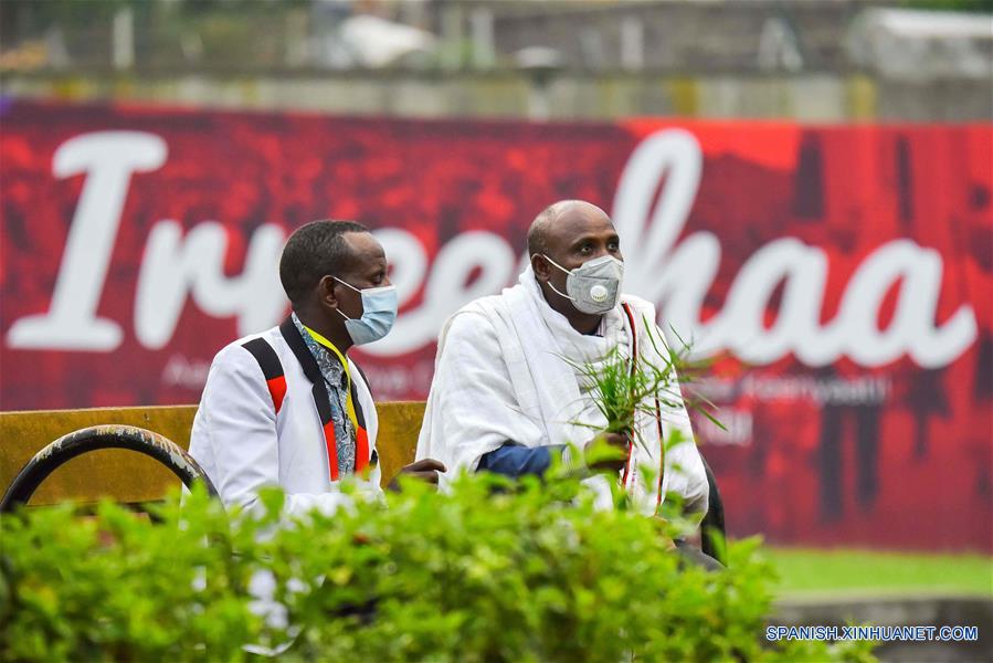 ETIOPIA-ADIS ABEBA-FESTIVAL IRREECHA-GRUPO ETNICO OROMO