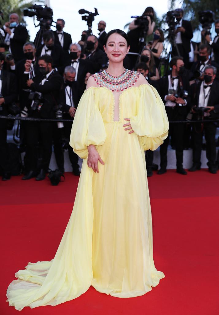 Festival de Cannes de 2021: todos los looks de la alfombra roja en la  ceremonia de inauguración