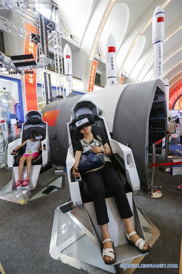 (12)CHINA-BEIJING-TECNOLOGIA-EXPOSICION