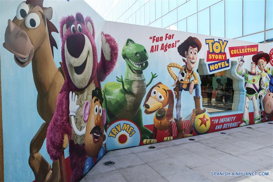 (14)CHINA-SHANGHAI-INDUSTRIA-DISNEYLANDIA 
