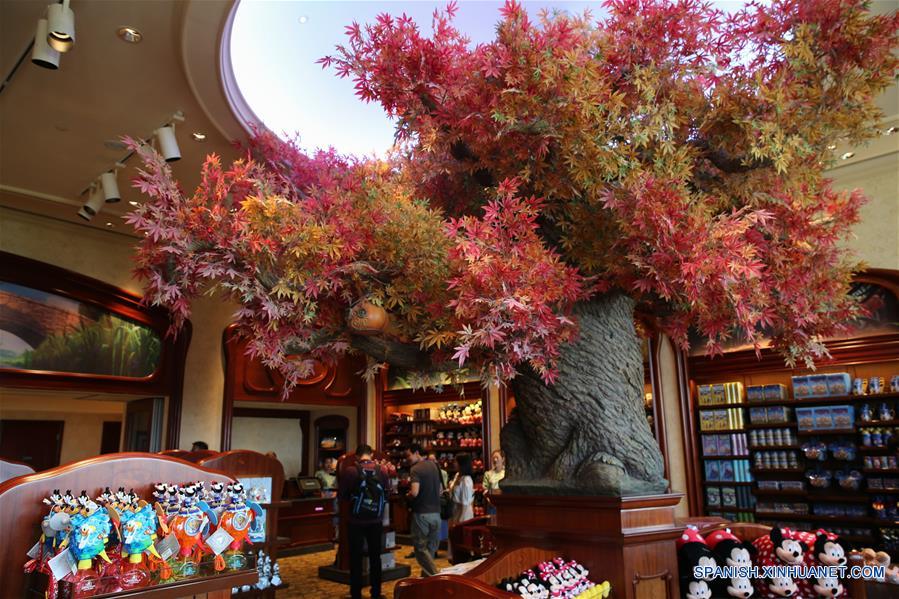 (15)CHINA-SHANGHAI-INDUSTRIA-DISNEYLANDIA 