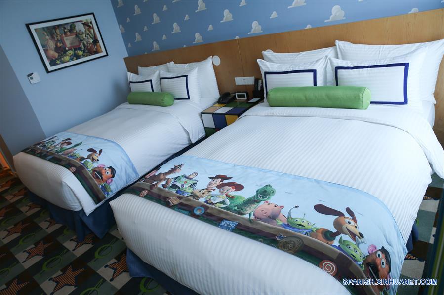 (19)CHINA-SHANGHAI-INDUSTRIA-DISNEYLANDIA 