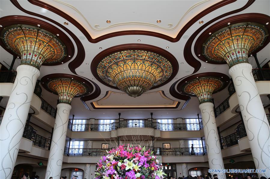(23)CHINA-SHANGHAI-INDUSTRIA-DISNEYLANDIA 