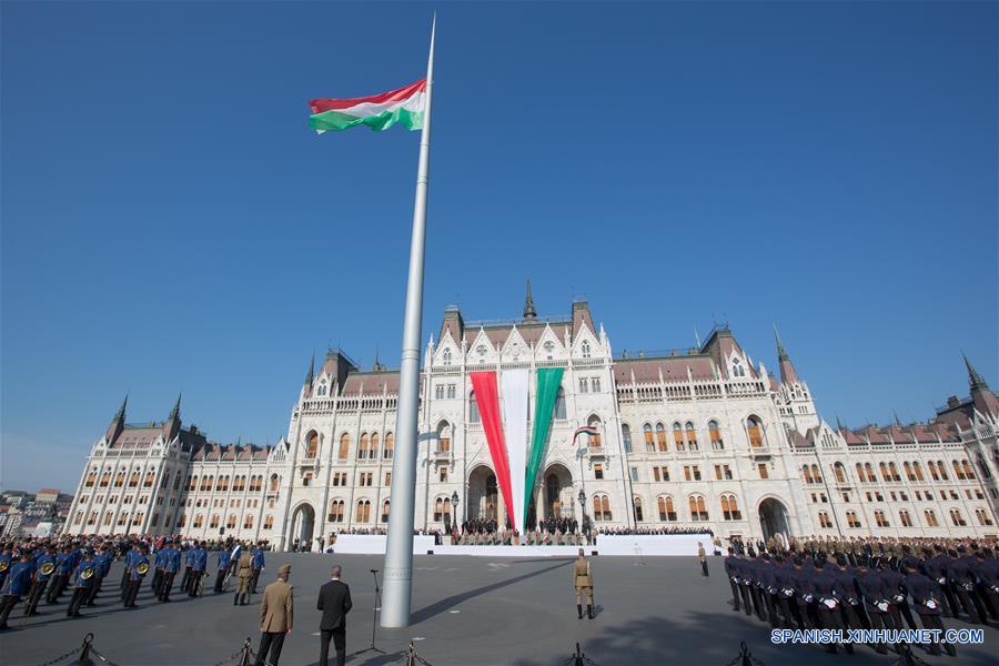 (3)HUNGRIA-BUDAPEST-SOCIEDAD-CONMEMORACION 