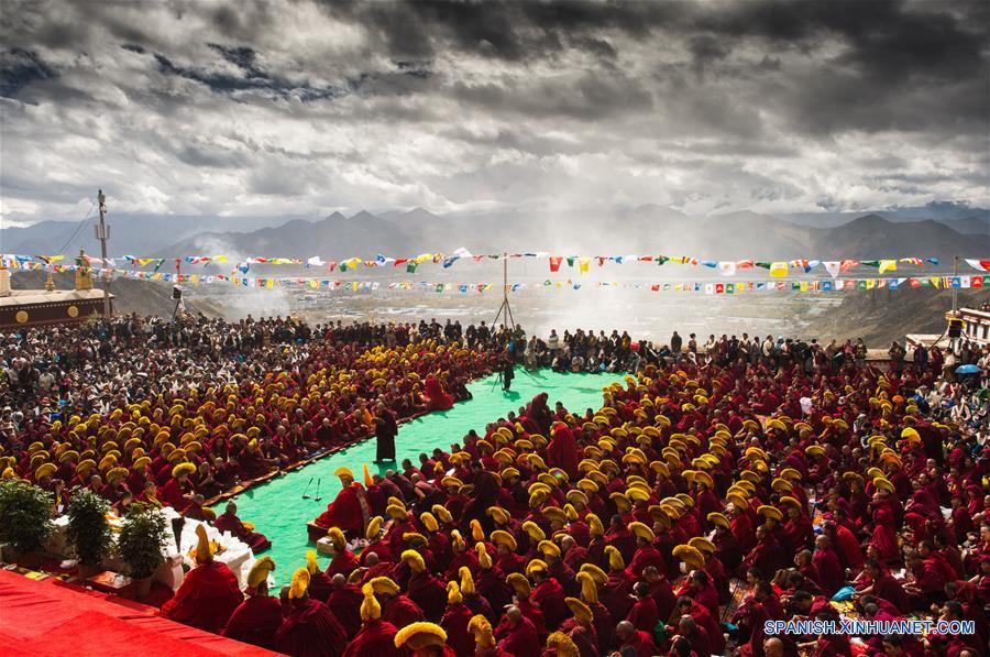(2)CHINA-LHASA-SOCIEDAD-ANIVERSARIO
